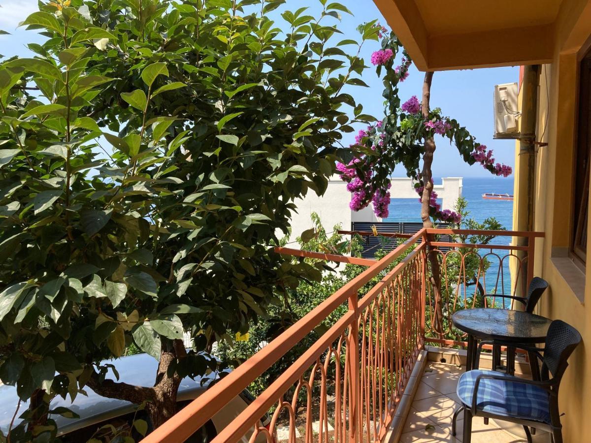 Monterama Apartments Сутоморе Екстериор снимка