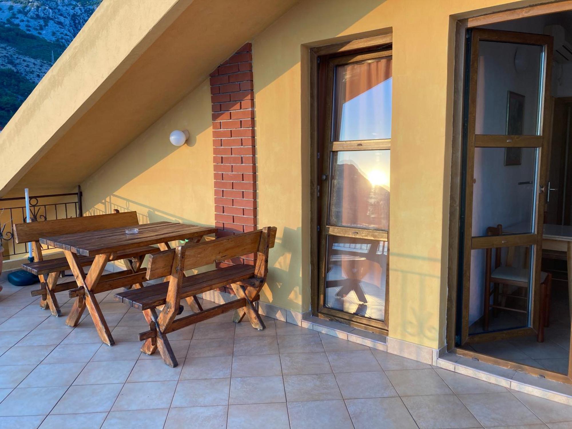 Monterama Apartments Сутоморе Екстериор снимка