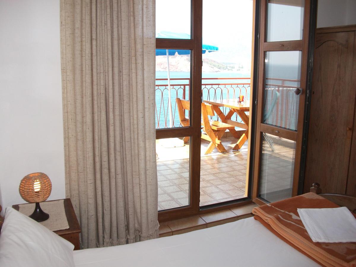 Monterama Apartments Сутоморе Екстериор снимка